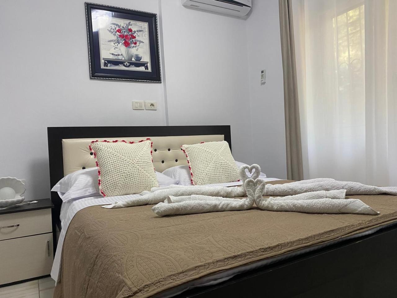 Olive Tree Apartment Sarandë 外观 照片