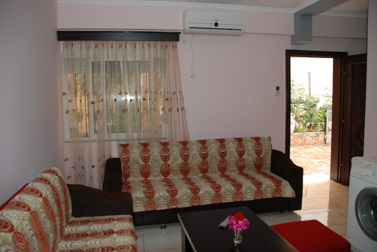 Olive Tree Apartment Sarandë 外观 照片